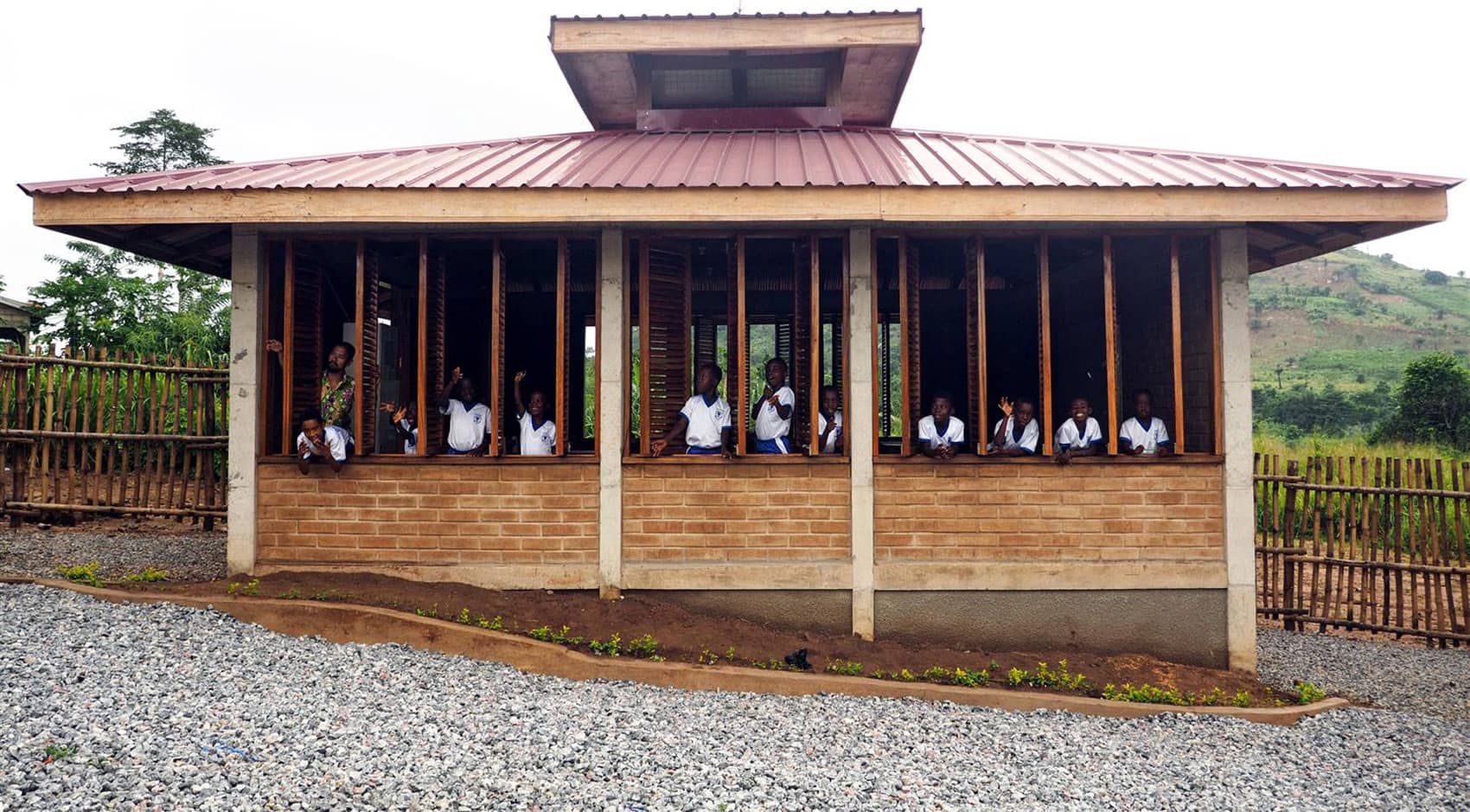 WEbuilding - classroom in the Darmang school